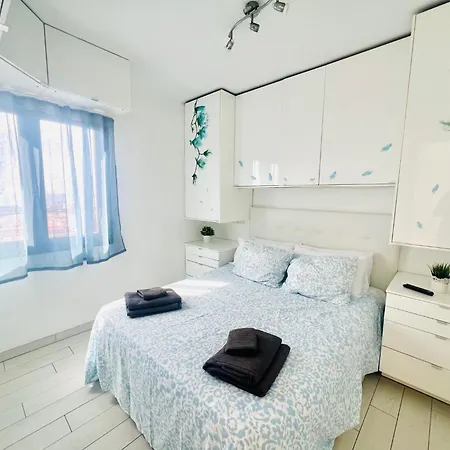 Ocean View Achacay Apartment - Pool & Sun Apartman *